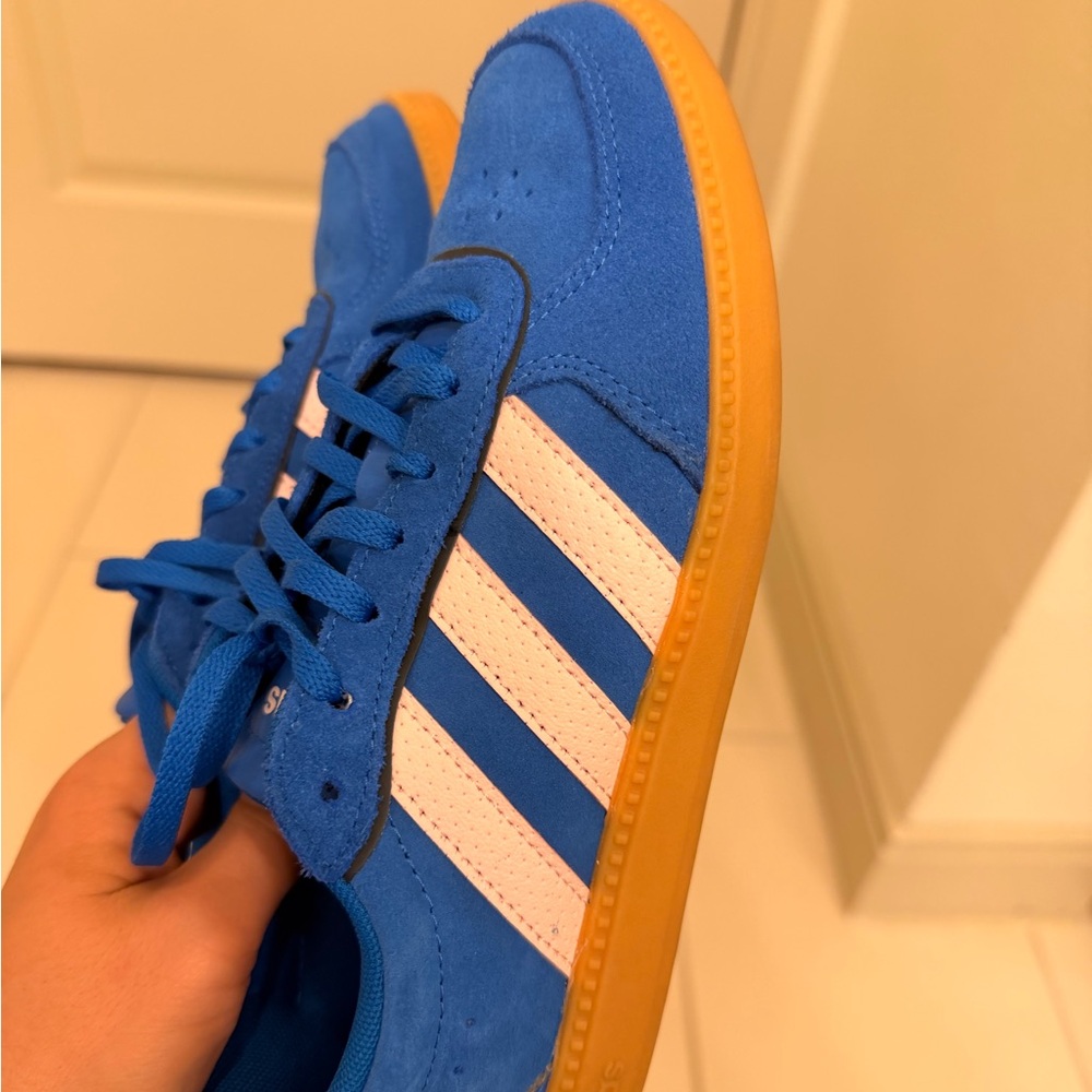 Set of 2 Adidas Women’s Blue and Teal Sneakers - Picture 6 of 10